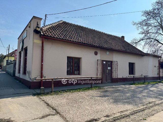 Eladó üzlethelyiség, Szolnokon 22.9 M Ft / költözzbe.hu