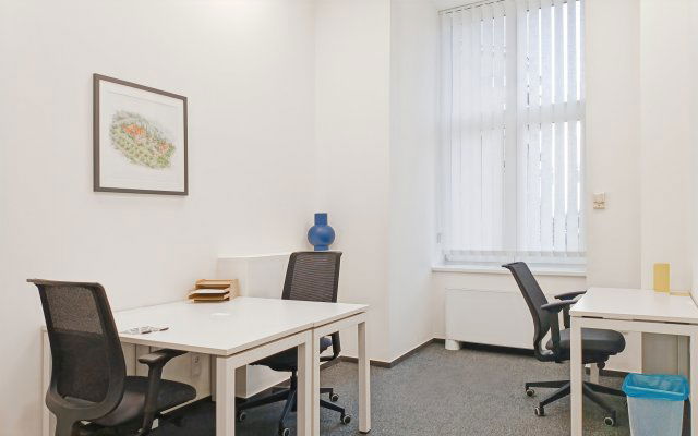 Kiadó iroda, Debrecenben, Vágóhíd utcában 34 E Ft / hó