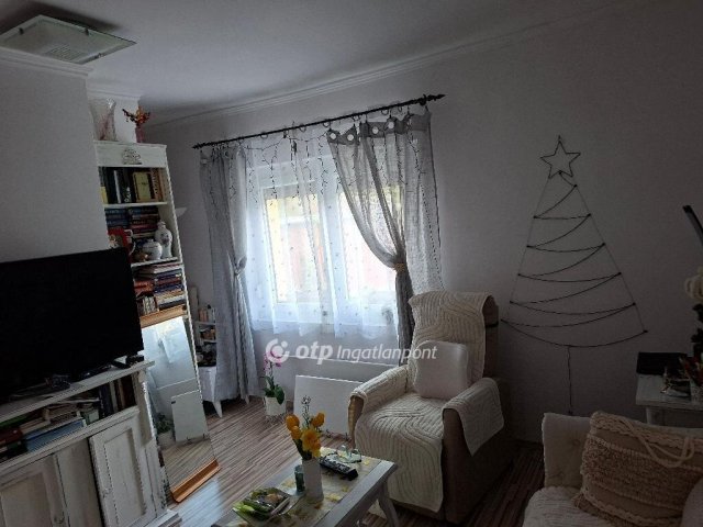 Eladó családi ház, Gárdonyban 59 M Ft, 1+1 szobás