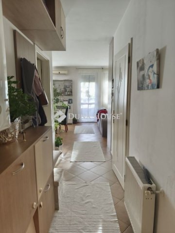 Eladó téglalakás, Budapesten, XIII. kerületben 93 M Ft, 3 szobás