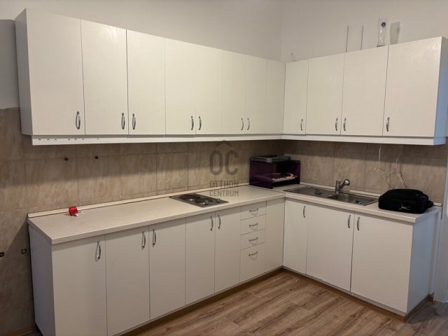 Eladó téglalakás, Budapesten, V. kerületben 56.9 M Ft, 1 szobás