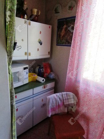 Eladó nyaraló, Nagykapornakon 9.9 M Ft, 1 szobás