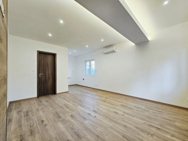 Eladó ikerház, Gödön 37.9 M Ft, 1 szobás / költözzbe.hu