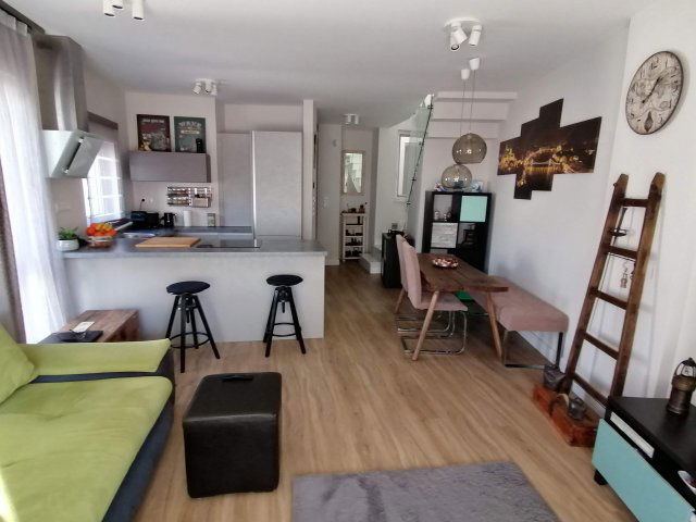 Kiadó téglalakás, albérlet, Budapesten, V. kerületben, 3 szobás