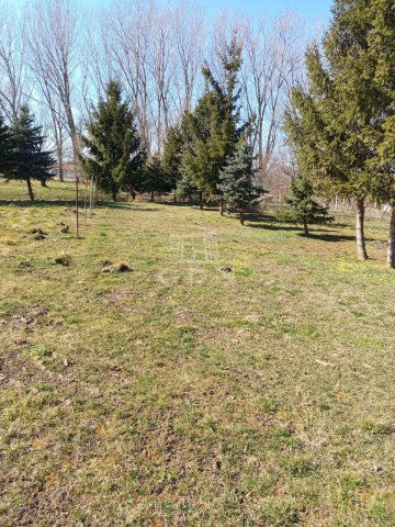 Eladó telek, Veszprémben 24 M Ft / költözzbe.hu