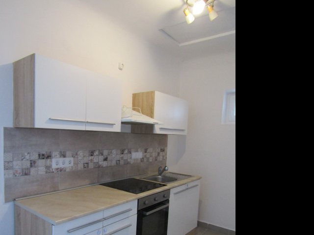 Eladó családi ház, Egerben 129 M Ft, 5 szobás