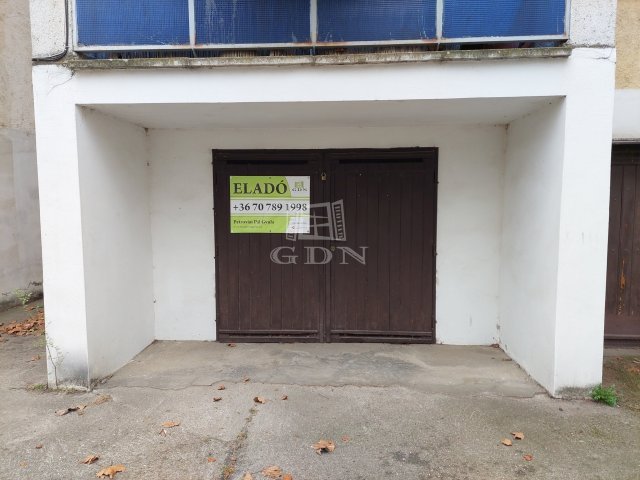 Eladó garázs, Tiszavasváriban 6.5 M Ft / költözzbe.hu
