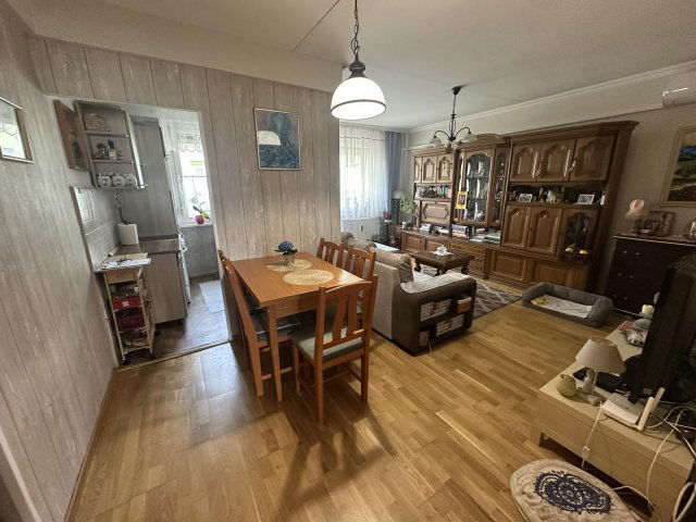 Eladó panellakás, Várpalotán, Szabolcska Mihály utcában