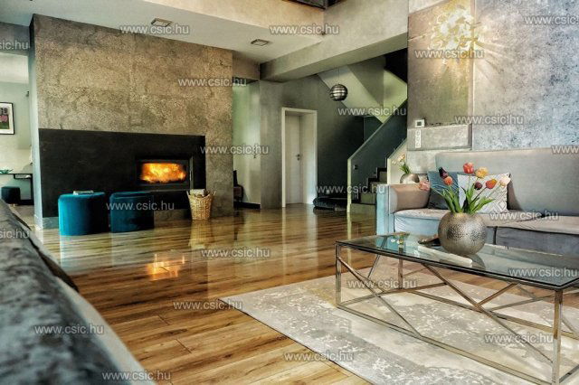 Eladó családi ház, Gödön 398 M Ft, 5 szobás