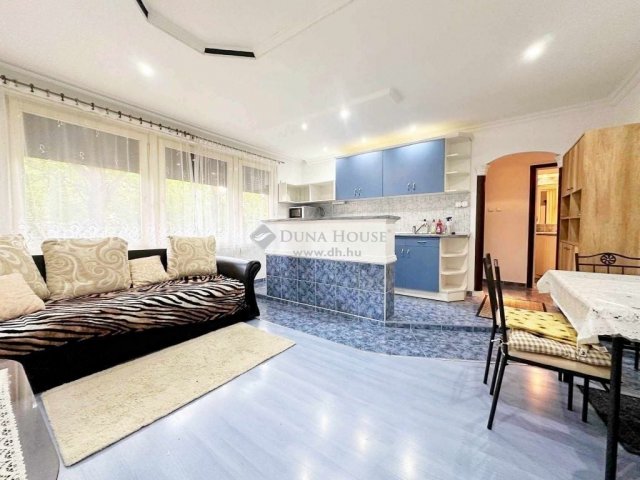 Kiadó téglalakás, albérlet, Szombathelyen 140 E Ft / hó