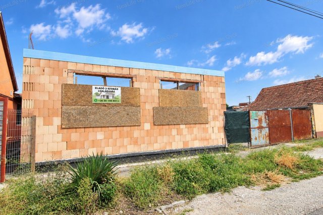 Eladó családi ház, Győrött 97.5 M Ft, 4 szobás