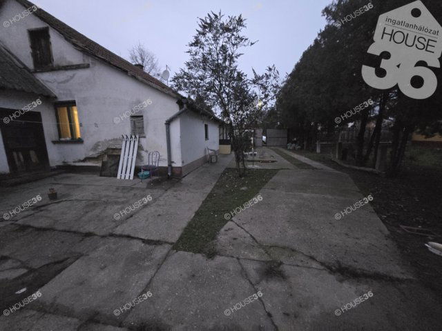 Eladó családi ház, Nagykőrösön 17.9 M Ft, 3 szobás