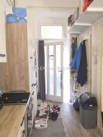 Eladó téglalakás, Budapesten, VIII. kerületben 53.9 M Ft