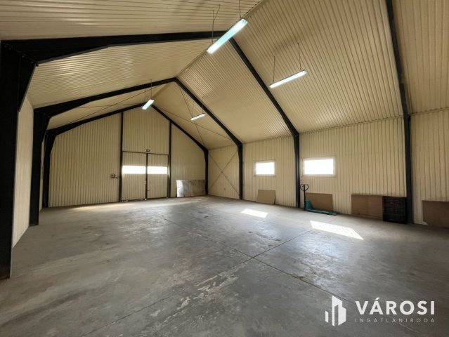 Eladó ipari ingatlan, Debrecenben 150 M Ft, 2 szobás