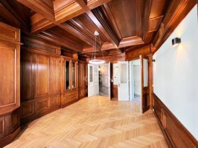 Eladó iroda, Budapesten, IX. kerületben 533.834 M Ft, 6 szobás