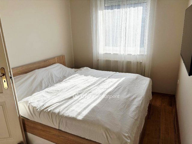 Eladó ikerház, Dunavarsányban 71.9 M Ft, 1+2 szobás