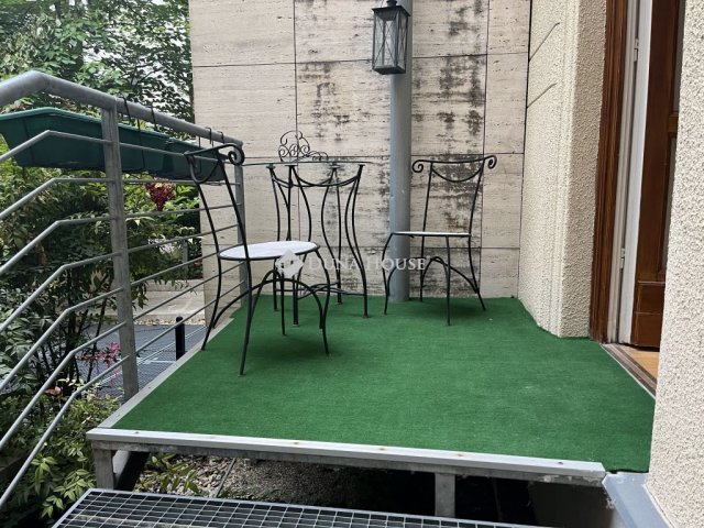 Eladó téglalakás, Budapesten, VI. kerületben, Andrássy úton