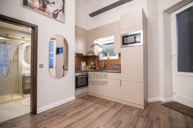 Eladó téglalakás, Budapesten, IX. kerületben 109.999 M Ft