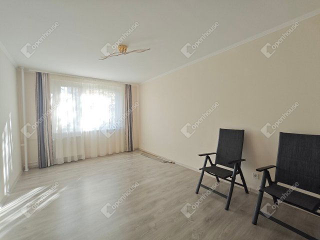 Kiadó panellakás, albérlet, Győrött 190 E Ft / hó, 2 szobás