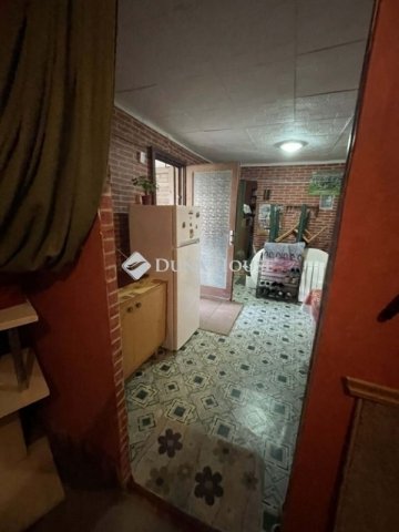Eladó nyaraló, Tóalmáson 15 M Ft, 2 szobás