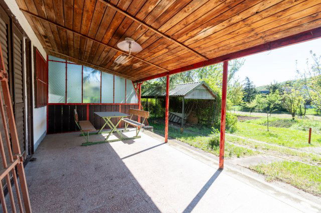 Eladó nyaraló, Kincsesbányán 26.9 M Ft, 2 szobás