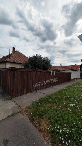Eladó családi ház, Hajdúböszörményen 62 M Ft, 2 szobás