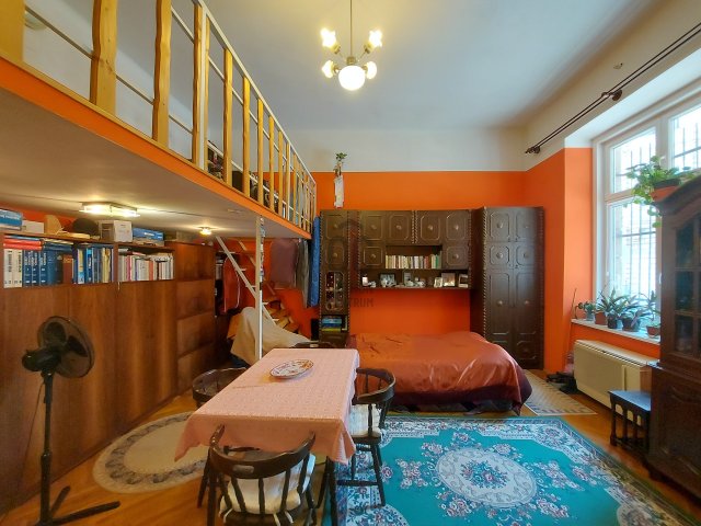 Eladó téglalakás, Budapesten, VI. kerületben 94.99 M Ft