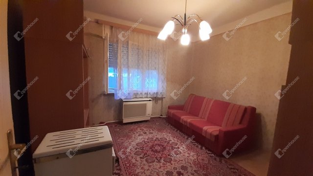 Eladó családi ház, Hosszúperesztegen 25 M Ft, 3 szobás