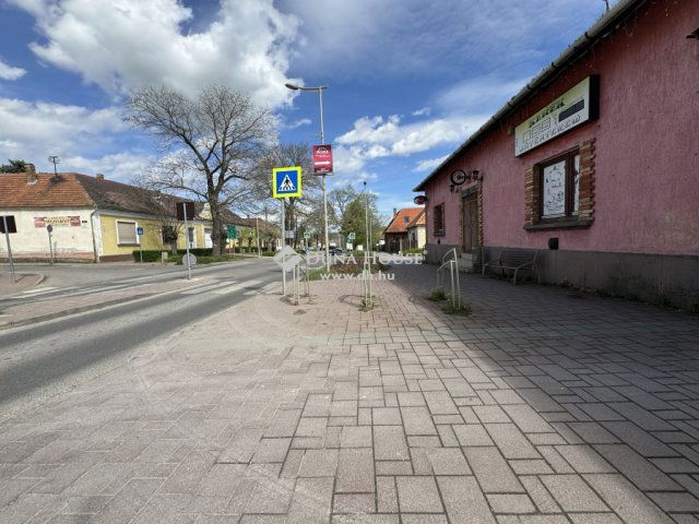 Eladó telek, Perbálon 140 M Ft / költözzbe.hu