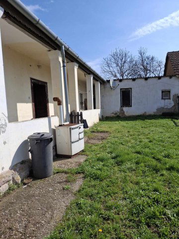 Eladó családi ház, Parádon 15 M Ft, 3 szobás