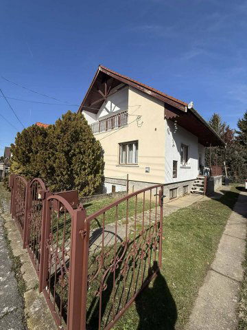 Eladó családi ház, Mázán 52.9 M Ft, 4+1 szobás