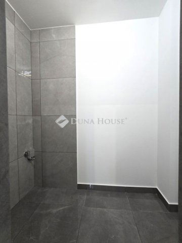 Eladó panellakás, Budapesten, XVIII. kerületben 84.9 M Ft