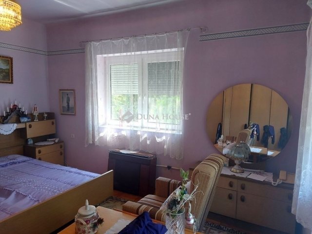 Eladó családi ház, Dunaharasztin 87.5 M Ft, 2 szobás