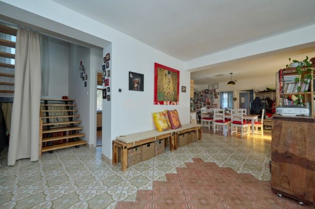 Eladó családi ház, Velencén, Csongor utcában 139 M Ft