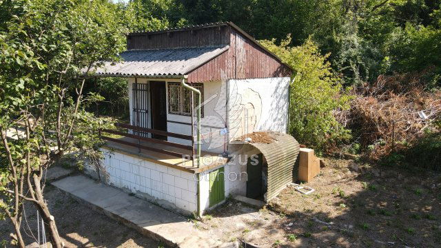 Eladó nyaraló, Ózdon 2.2 M Ft, 1 szobás / költözzbe.hu