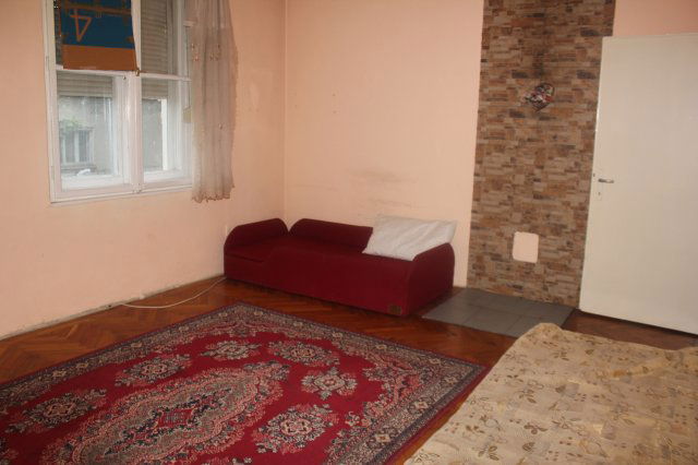 Eladó téglalakás, Csornán 22.9 M Ft, 1 szobás