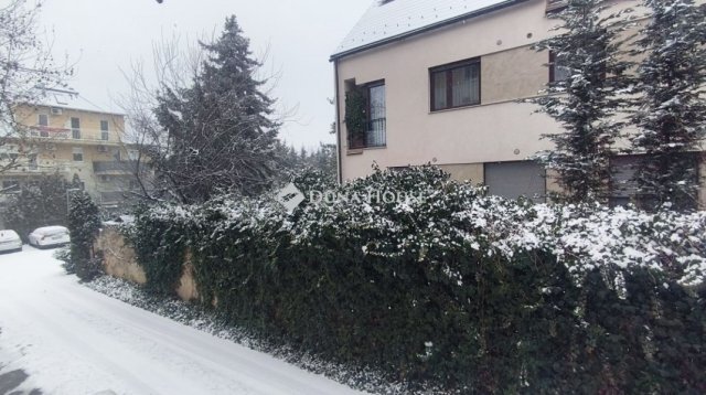 Eladó téglalakás, Budapesten, XIV. kerületben 97 M Ft