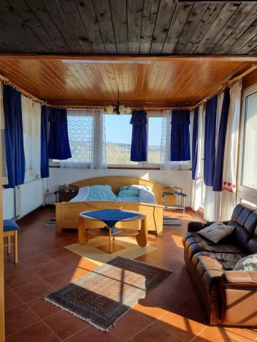 Eladó nyaraló, Hévízen 80 M Ft, 3 szobás / költözzbe.hu