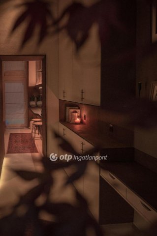Eladó téglalakás, Budapesten, VII. kerületben 62.9 M Ft