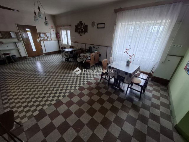 Eladó üzlethelyiség, Gátéren 21 M Ft / költözzbe.hu