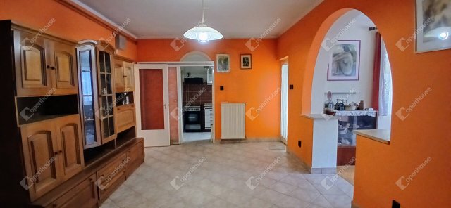 Eladó családi ház, Lentiben 74.9 M Ft, 5 szobás