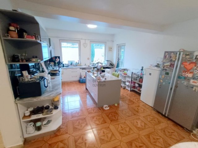 Eladó családi ház, Budapesten, XVI. kerületben 175 M Ft