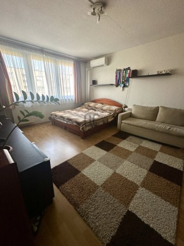 Eladó panellakás, Budapesten, XXI. kerületben 62 M Ft, 2 szobás