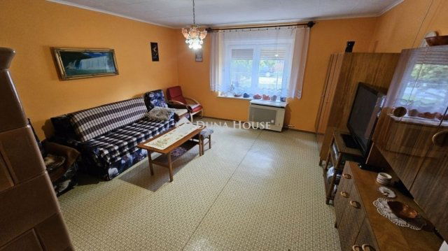 Eladó családi ház, Mezőszentgyörgyön 44.99 M Ft, 3 szobás
