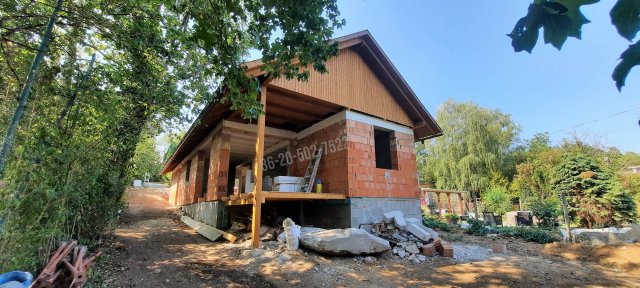 Eladó családi ház, Verőcén 110 M Ft, 4 szobás