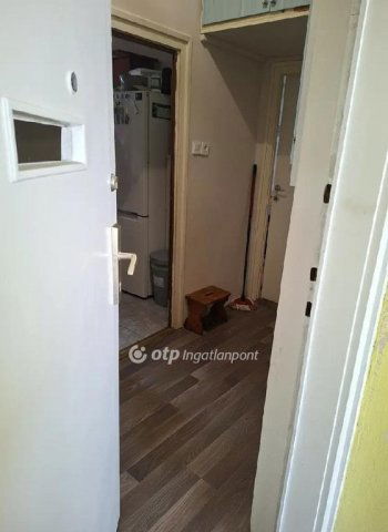 Eladó téglalakás, Pécsett 57 M Ft, 2+1 szobás