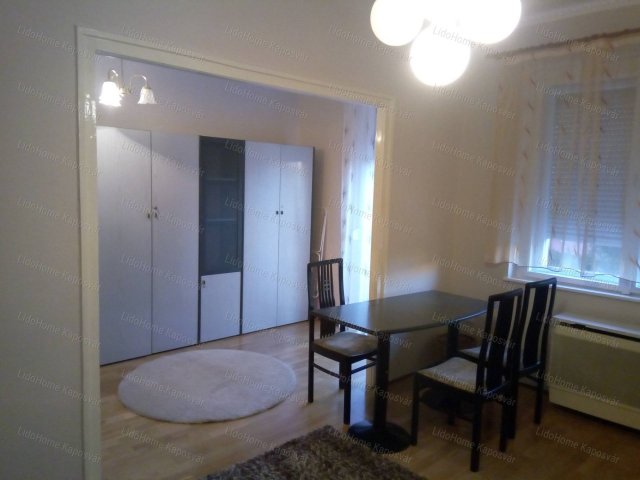 Kiadó téglalakás, albérlet, Kaposváron 135 E Ft / hó, 2 szobás