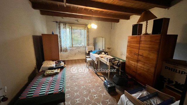 Eladó családi ház, Csóton 12.9 M Ft, 3 szobás