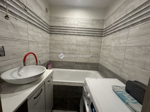 Eladó panellakás, Budapesten, XIX. kerületben 62.9 M Ft, 3 szobás