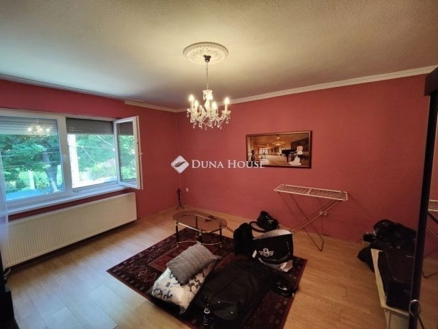 Eladó ikerház, Budapesten, XVIII. kerületben 79.9 M Ft, 3 szobás